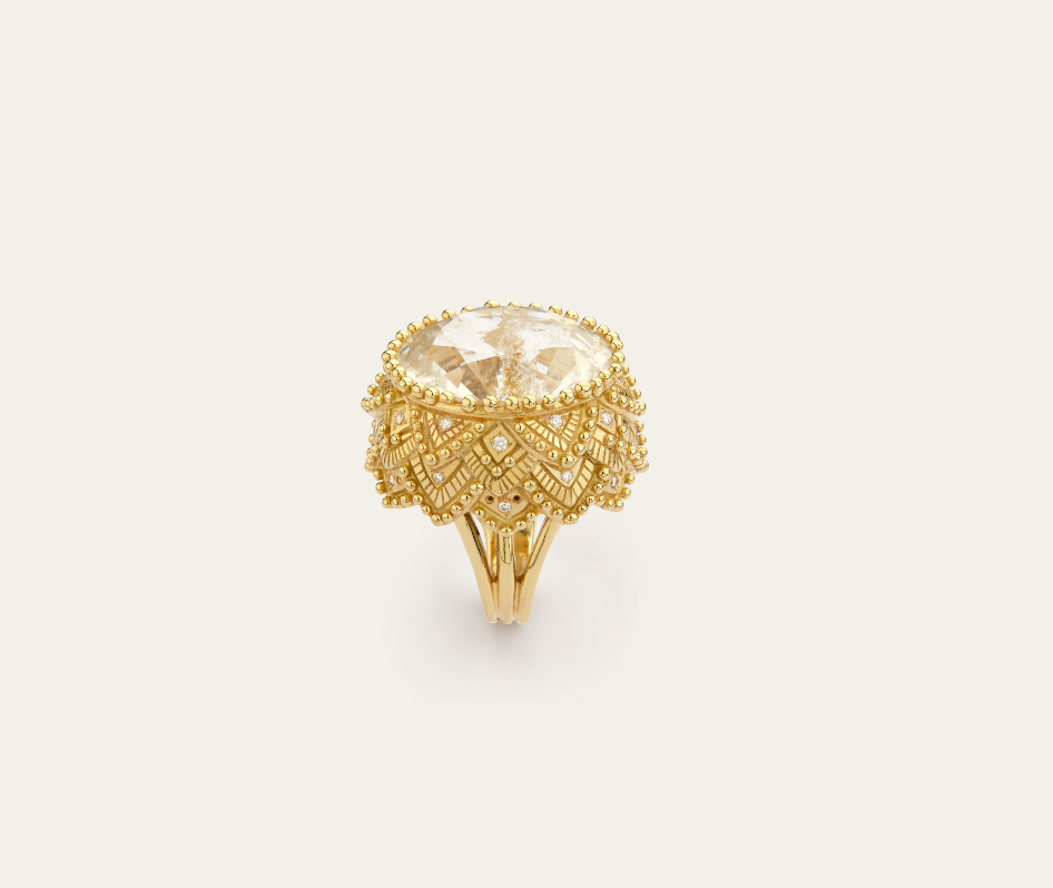 Bague fiesta Cabinet de curiosité diamants et or jaune recyclé 18k 750/1000