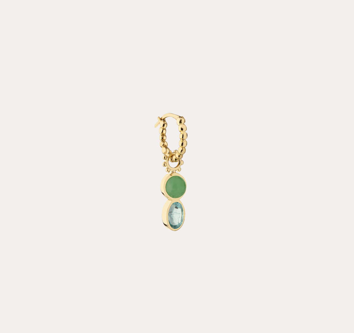 Charm Bohème pour créole, apatite bleue ovale, chrysoprase rond et or jaune recyclé 18k 750/1000